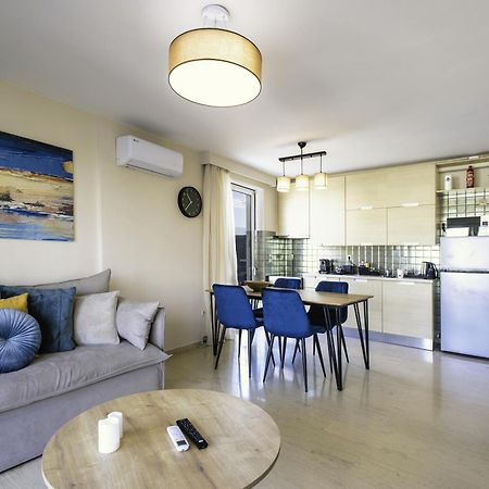 Lis153 By Smart Cozy Suites - Top Floors With Amazing City View - Available 24Hr أثينا المظهر الخارجي الصورة