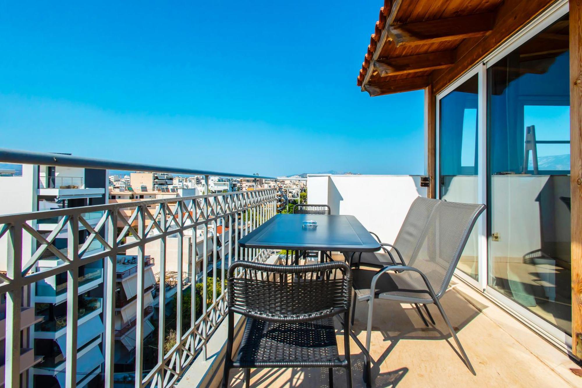 Lis153 By Smart Cozy Suites - Top Floors With Amazing City View - Available 24Hr أثينا المظهر الخارجي الصورة