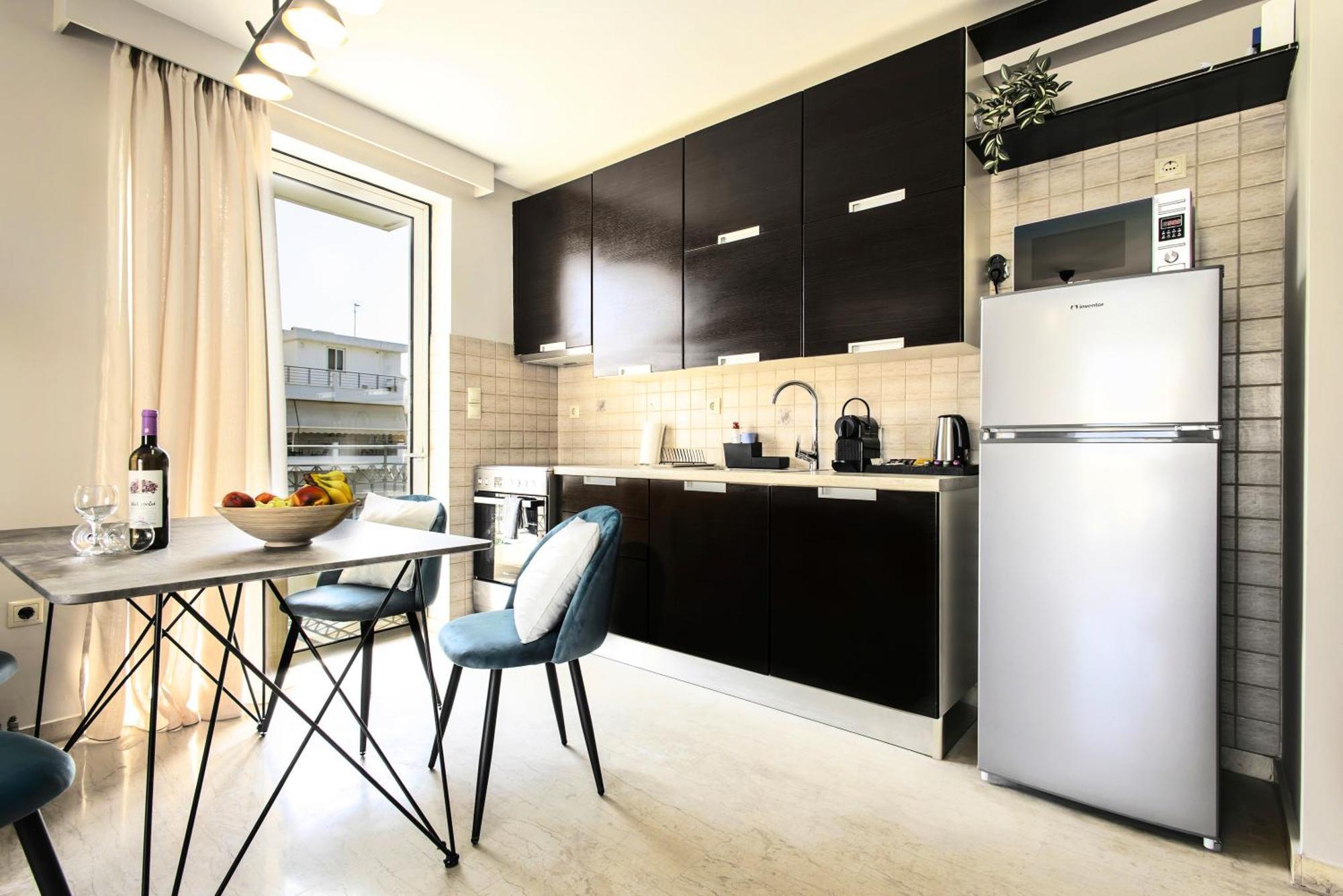 Lis153 By Smart Cozy Suites - Top Floors With Amazing City View - Available 24Hr أثينا المظهر الخارجي الصورة