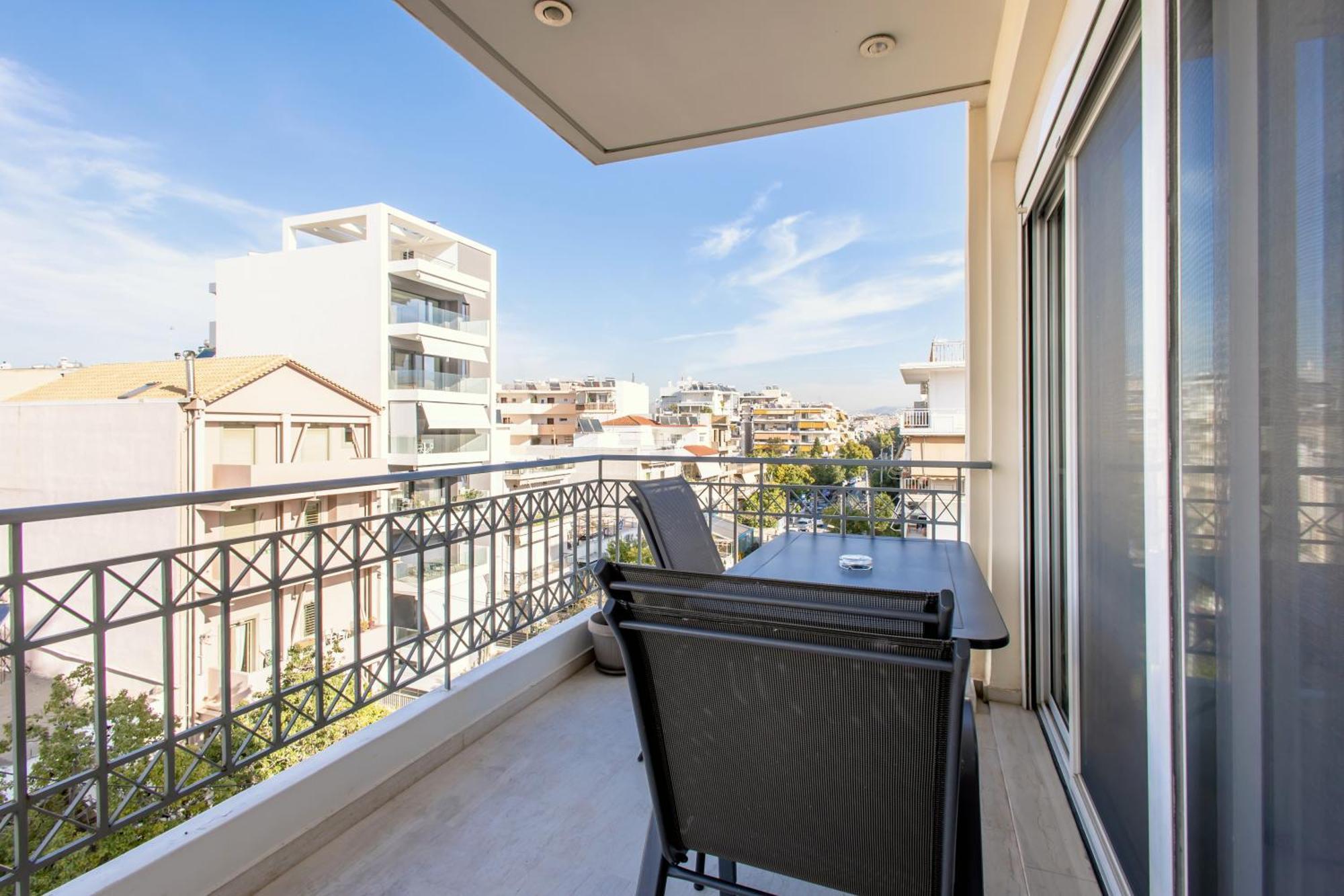 Lis153 By Smart Cozy Suites - Top Floors With Amazing City View - Available 24Hr أثينا المظهر الخارجي الصورة
