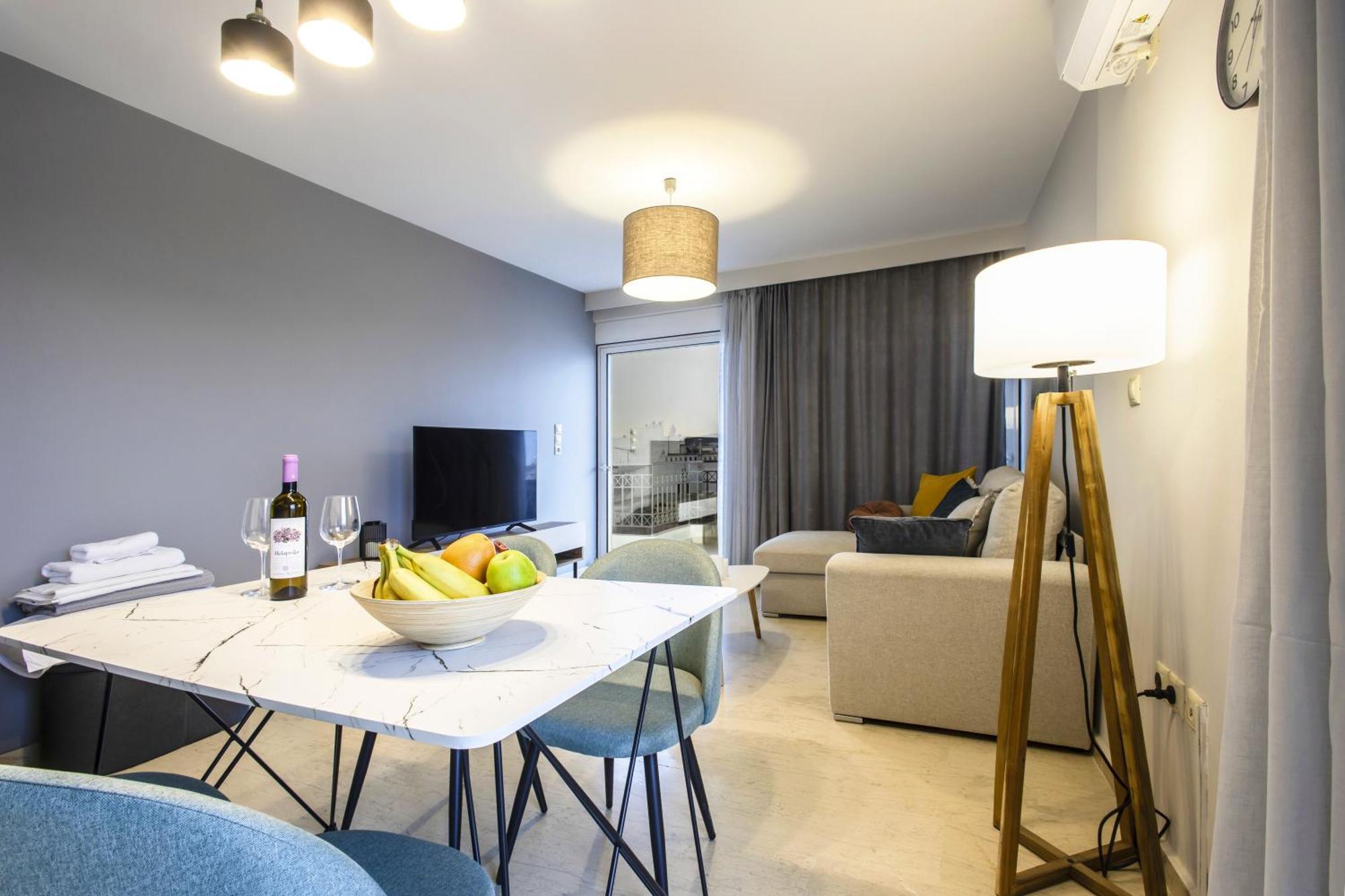 Lis153 By Smart Cozy Suites - Top Floors With Amazing City View - Available 24Hr أثينا المظهر الخارجي الصورة